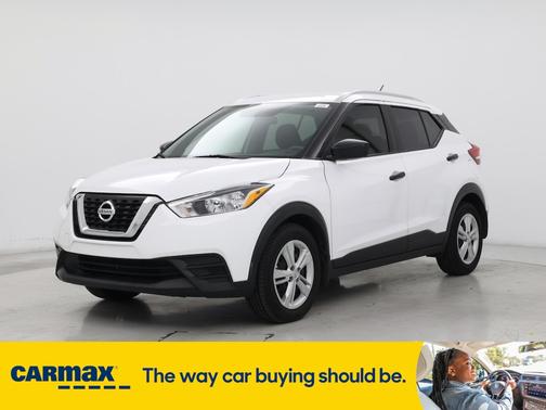 2019 Nissan Kicks S