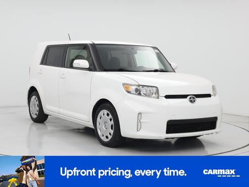 White 2015 Scion xB