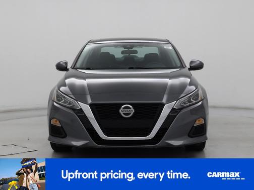 2022 Nissan Altima SV