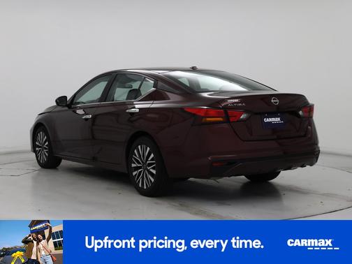 2024 Nissan Altima SV