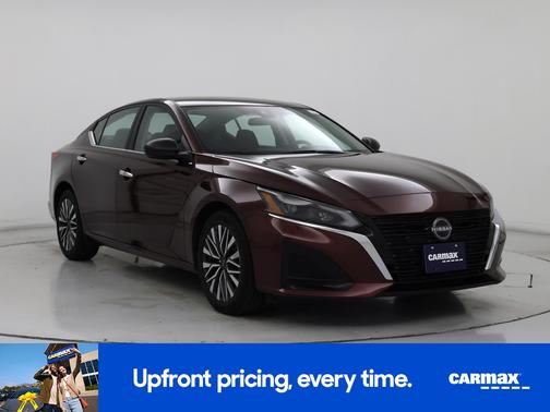 2024 Nissan Altima SV