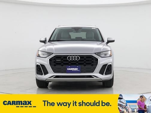 2022 Audi Q5 S-Line Premium