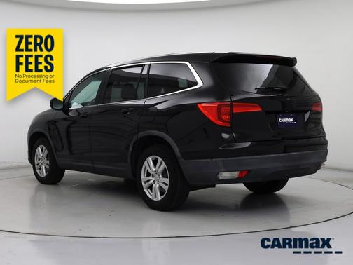 Black 2016 Honda Pilot LX