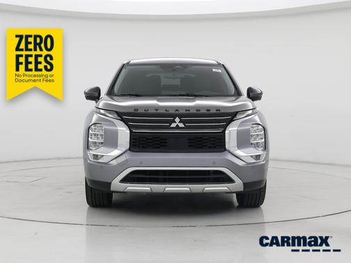 Gray 2022 Mitsubishi Outlander SE
