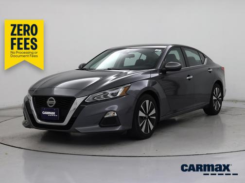 Gray 2021 Nissan Altima SV