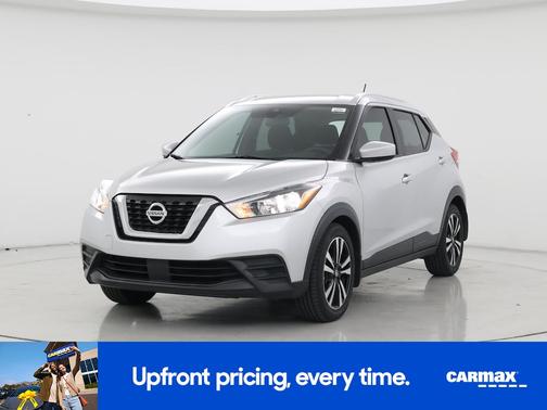 Silver 2020 Nissan Kicks SV