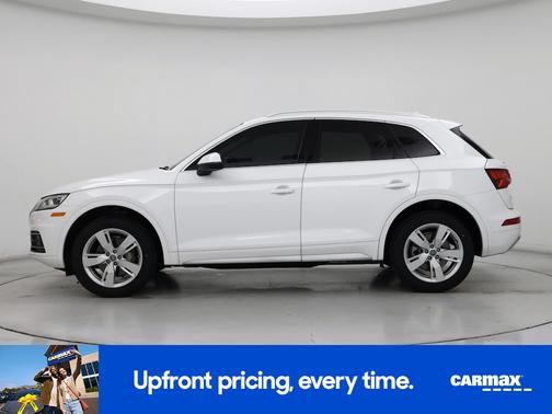 White 2018 Audi Q5 Premium Plus