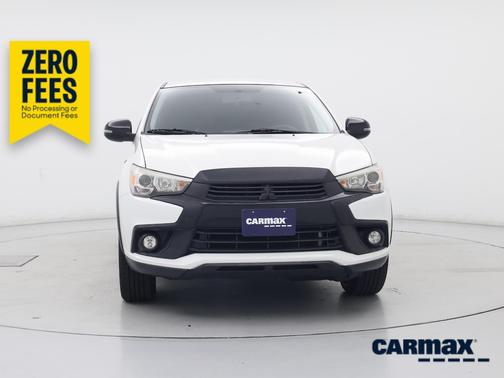 White 2017 Mitsubishi Outlander Sport LE