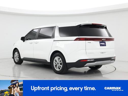 2023 Kia Carnival LX