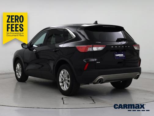 Black 2020 Ford Escape SE
