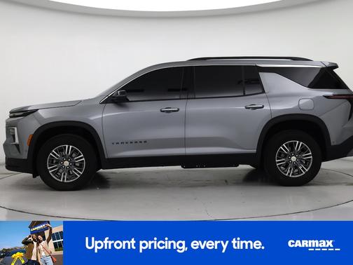 Gray 2024 Chevrolet Traverse LT