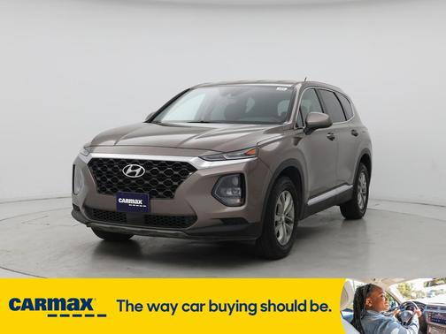 2019 Hyundai SANTA FE SE