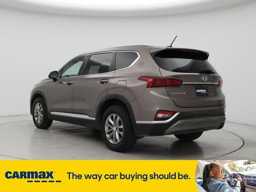 2019 Hyundai SANTA FE SE