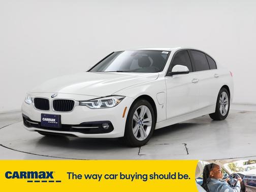 2018 BMW 330e E iPerformance