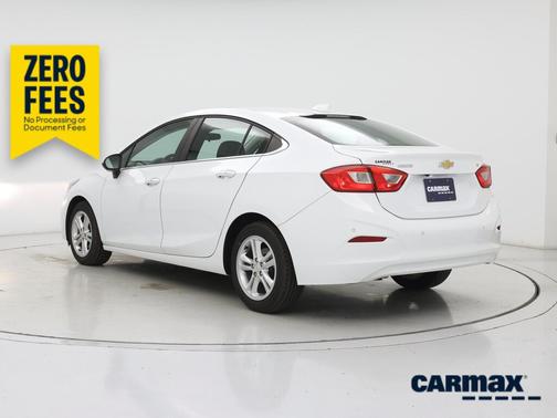 White 2018 Chevrolet Cruze LT