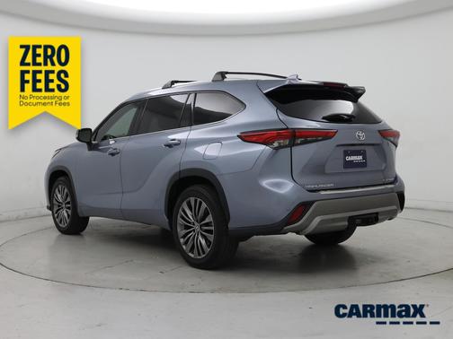 Blue 2021 Toyota Highlander Platinum
