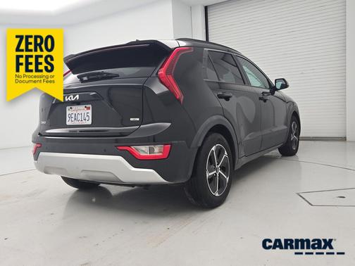 Black 2023 Kia Niro EX