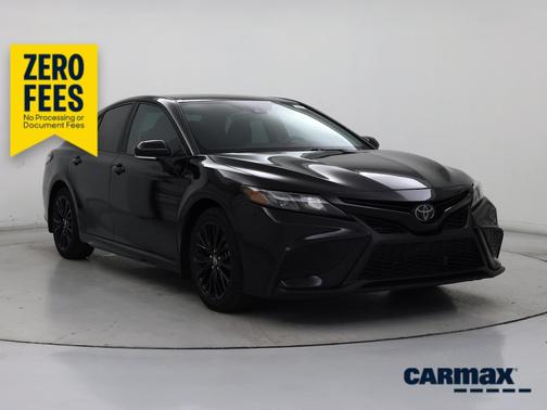 Black 2022 Toyota Camry SE Night Shade