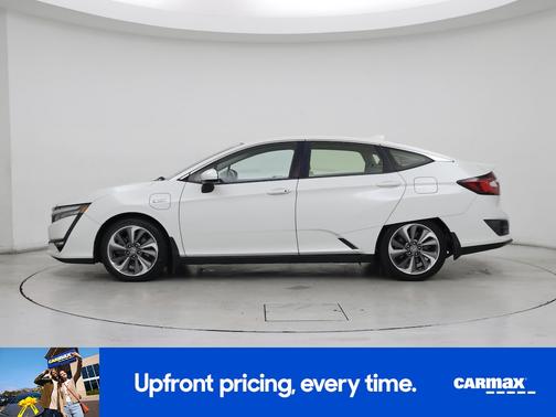 White 2018 Honda Clarity Plug-In Hybrid Touring