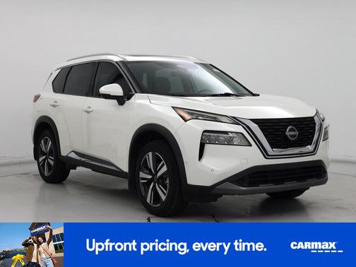 White 2023 Nissan Rogue SL
