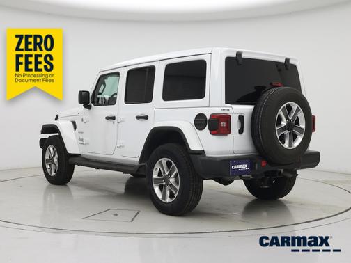 White 2022 Jeep Wrangler Unlimited Sahara