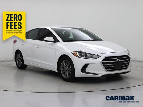 White 2018 Hyundai ELANTRA SE