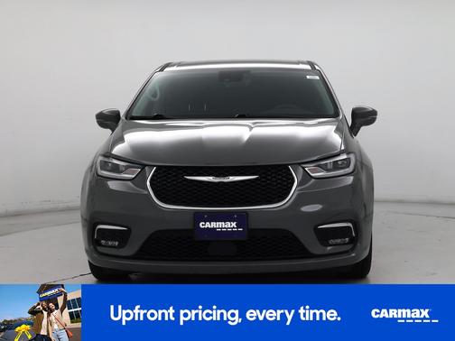 2022 Chrysler Pacifica Hybrid Touring L