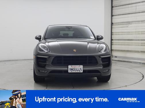 Gray 2018 Porsche Macan GTS