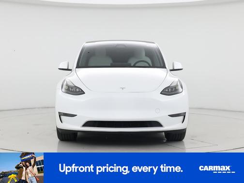 White 2023 Tesla Model Y Long Range