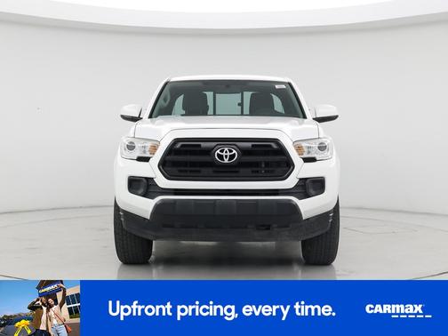 2016 Toyota Tacoma SR