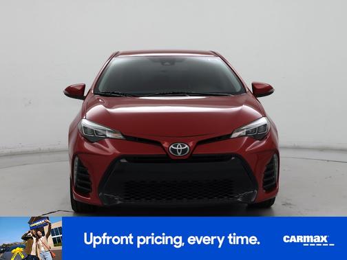 Red 2019 Toyota Corolla SE