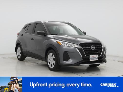 Gray 2022 Nissan Kicks S