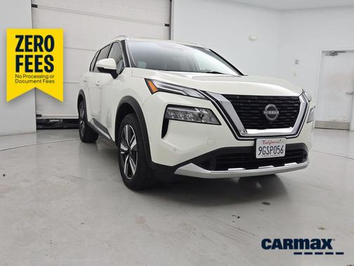 White 2023 Nissan Rogue Platinum