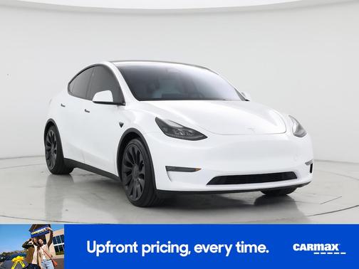 White 2024 Tesla Model Y Performance
