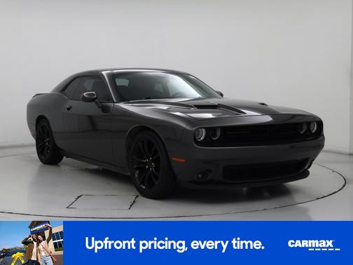 2016 Dodge Challenger SXT
