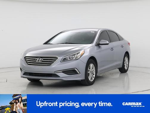2017 Hyundai SONATA SE