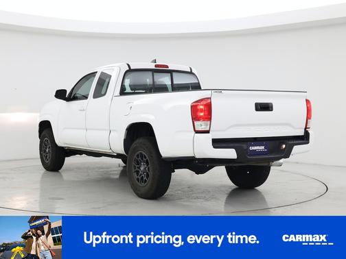 2016 Toyota Tacoma SR