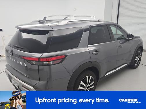 Gray 2025 Nissan Pathfinder Platinum