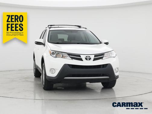 White 2015 Toyota RAV4 XLE