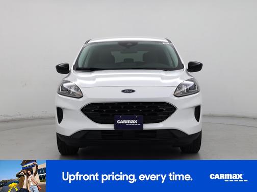 White 2022 Ford Escape SE