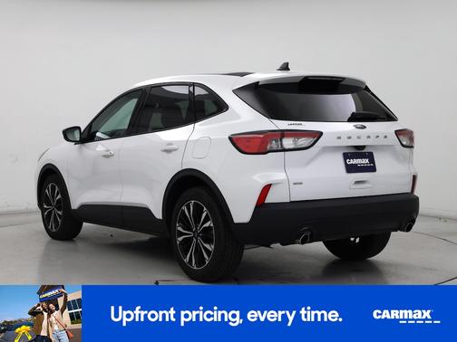 White 2022 Ford Escape SE