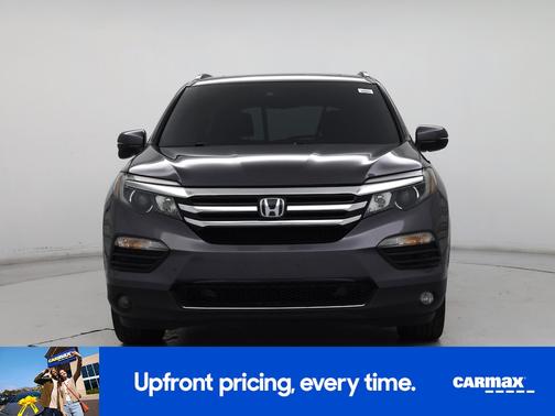 Gray 2018 Honda Pilot Touring