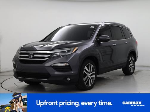 Gray 2018 Honda Pilot Touring