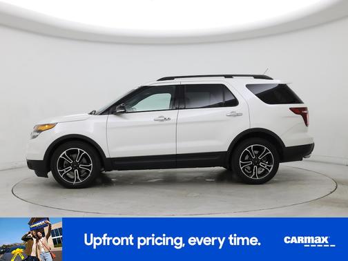 White 2014 Ford Explorer Sport