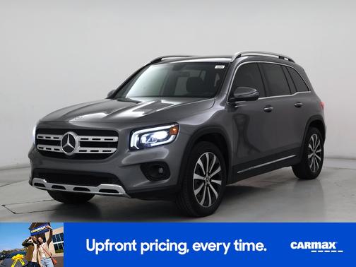 Gray 2022 Mercedes-Benz GLB 250