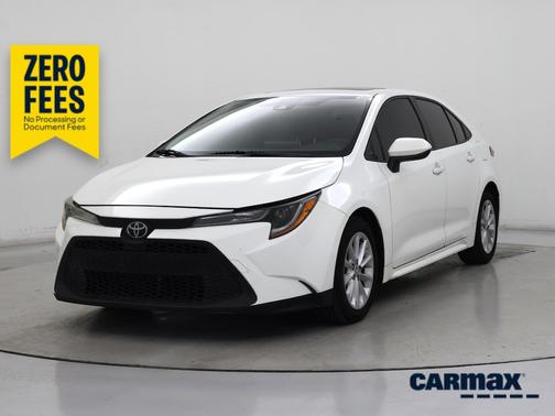 White 2021 Toyota Corolla LE