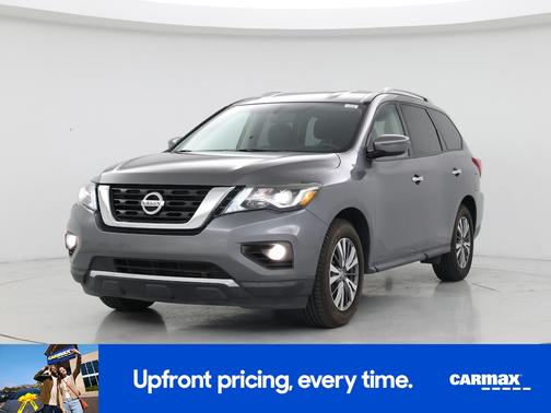 2019 Nissan Pathfinder SV