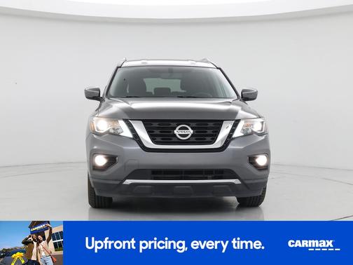 2019 Nissan Pathfinder SV