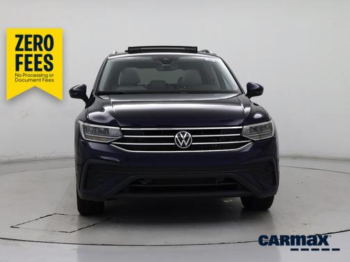 Blue 2022 Volkswagen Tiguan SE