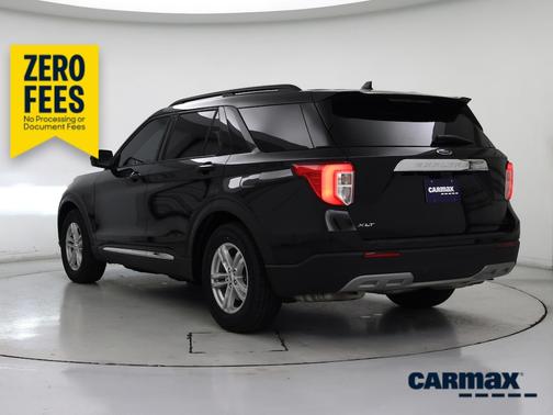 Black 2021 Ford Explorer XLT
